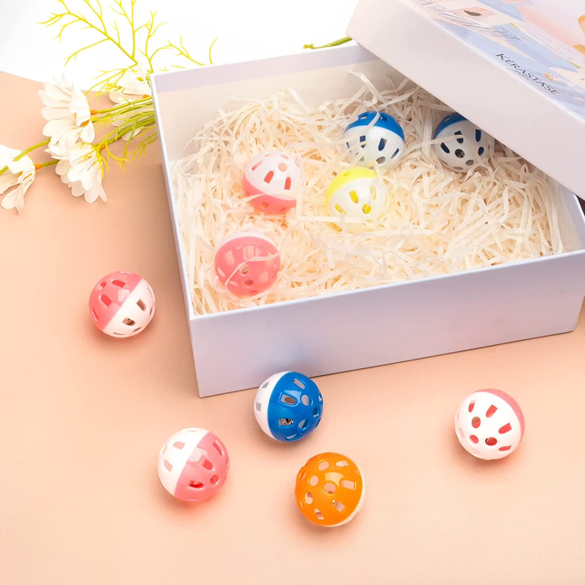 10 Pieces Pet Cat Kitten Play Balls with Jingle Bell Pounce Rattle Toy Random Color